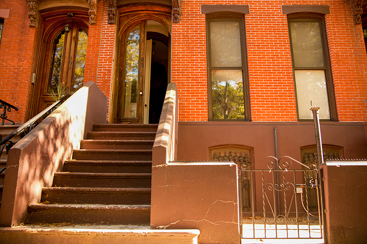 Clinton Hill 1-0236